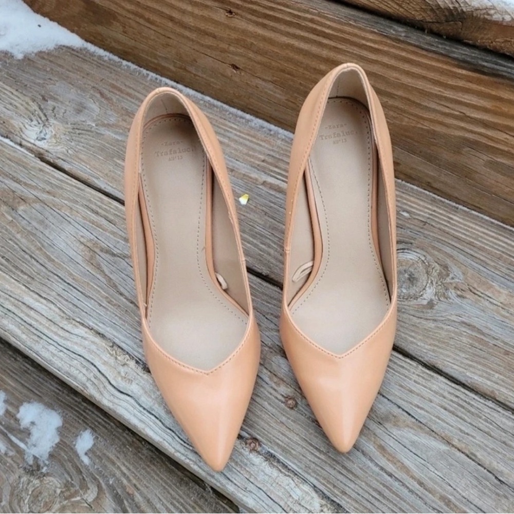 Zara Beige Pointed Toe Heels